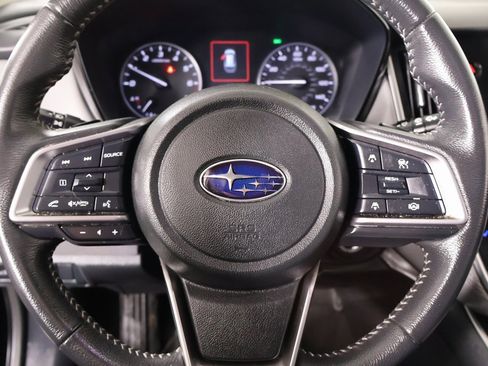 Used 2023 Subaru Outback Premium image 3