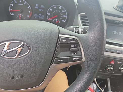 Used 2020 Hyundai Accent SE image 16