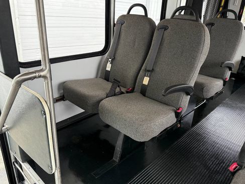 Used 2014 Chevrolet Express 3500 w/ Shuttle Bus Package image 60