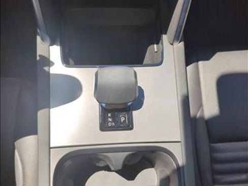 New 2024 Land Rover Discovery Sport S image 14