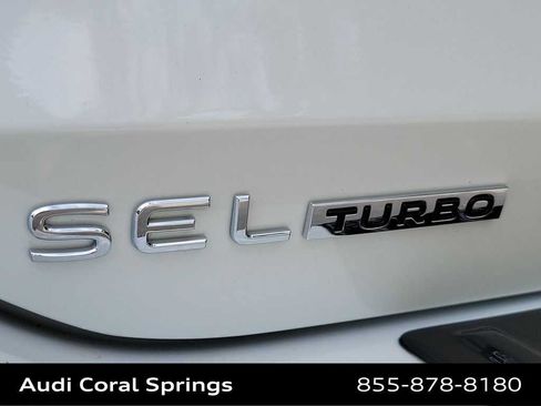 Used 2026 Volkswagen Tiguan SEL R-Line AWD/4WD image 15