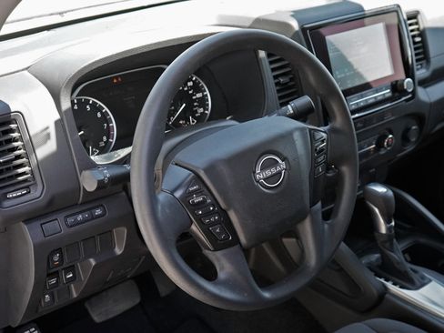 Used 2024 Nissan Frontier S w/ Technology Package AWD/4WD image 14