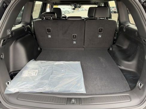 New 2025 Jeep Grand Cherokee Laredo image 25