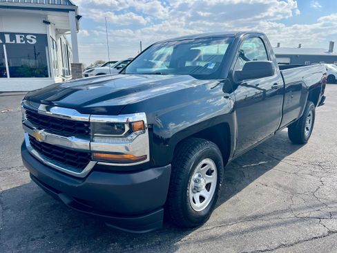 Used 2017 Chevrolet Silverado 1500 W/T RWD image 1