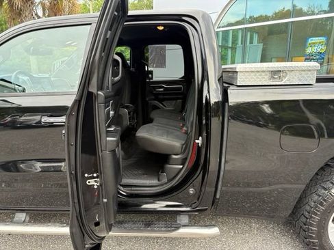 Used 2019 RAM 1500 Big Horn AWD/4WD image 25