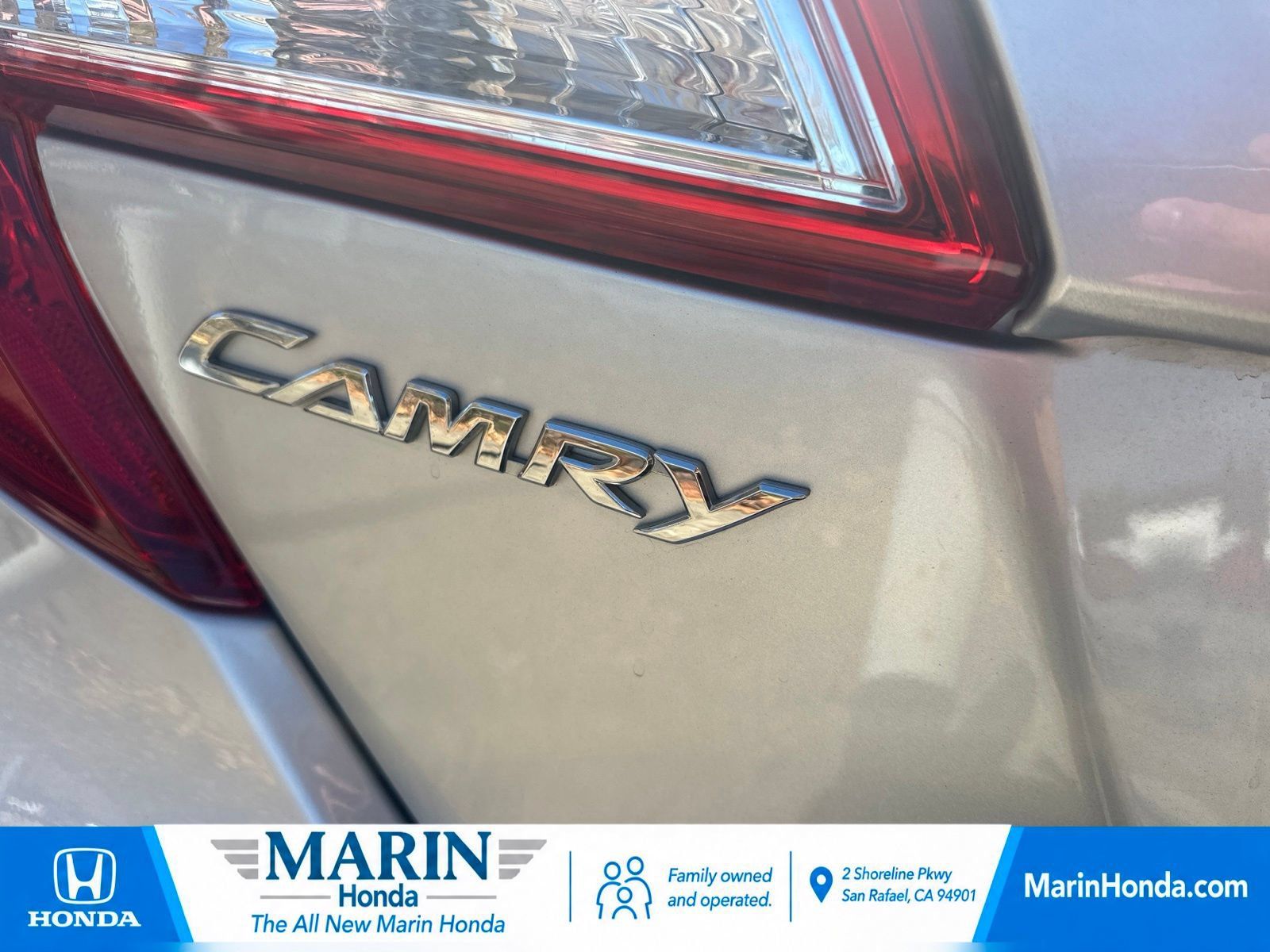 Used 2013 Toyota Camry LE FWD image 12