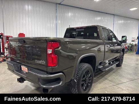 Used 2022 Chevrolet Silverado 2500 High Country w/ Z71 Off-Road Package image 15