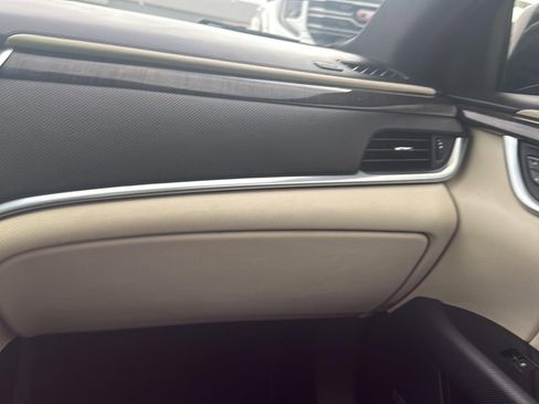 Used 2015 Cadillac XTS Platinum image 24