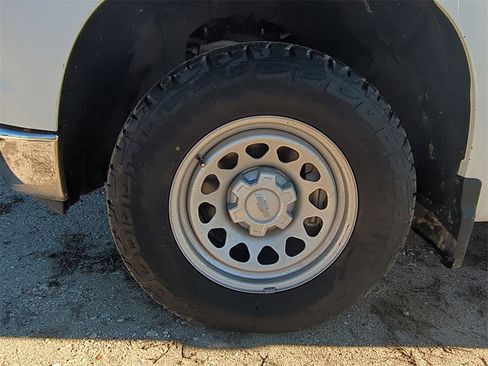 Certified 2023 Chevrolet Silverado 1500 W/T w/ WT Value Package image 31