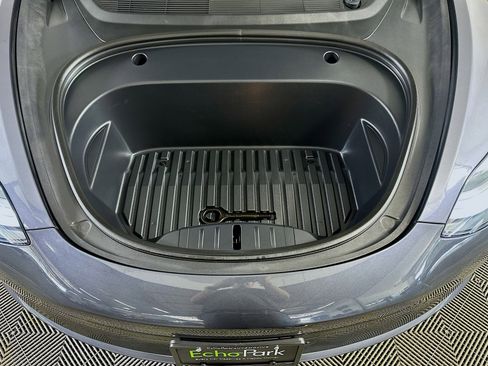 Used 2023 Tesla Model 3 Standard Range image 32