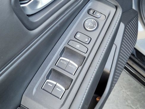 Used 2025 Honda Accord Sport image 18