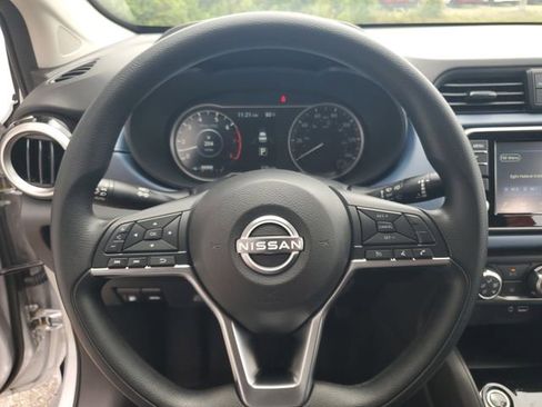 Certified 2025 Nissan Versa SV w/ Trunk Package FWD image 16