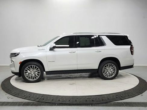 Used 2023 Chevrolet Tahoe High Country w/ Premium Package 2 RWD image 4