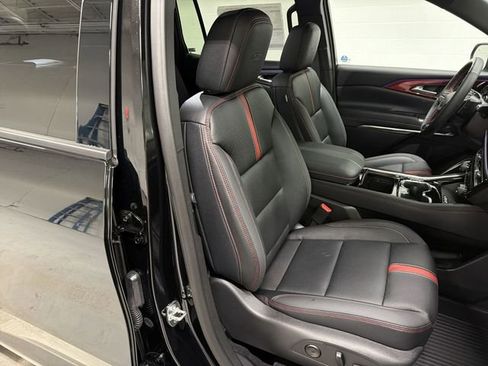 New 2026 Chevrolet Traverse RS w/ LPO, Floor Liner Package image 21
