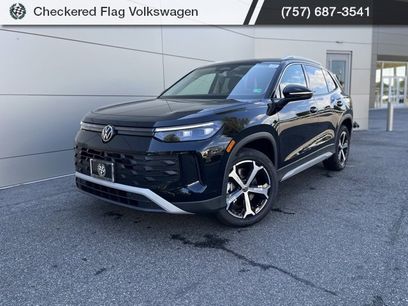 New 2025 Volkswagen Tiguan SE