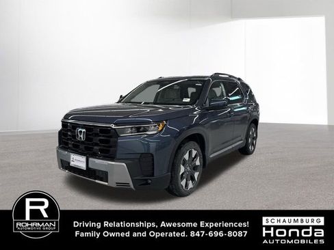 New 2026 Honda Pilot Touring image 2