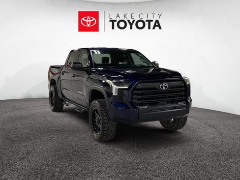 Used 2024 Toyota Tundra SR5 AWD/4WD image 13