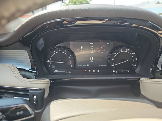 Used 2022 Lincoln Corsair AWD w/ Premium Package image 14