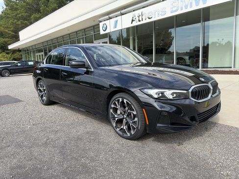 Used 2026 BMW 330i Sedan RWD image 2