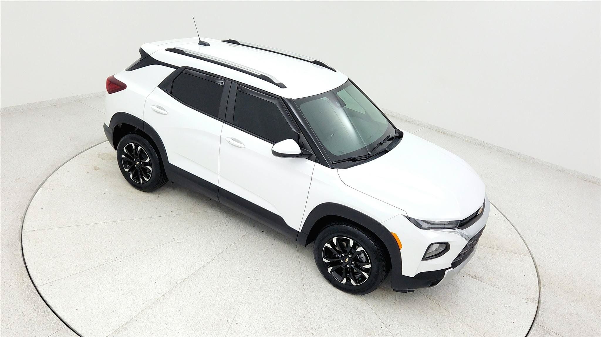 Used 2023 Chevrolet TrailBlazer LT w/ Convenience Package FWD image 39