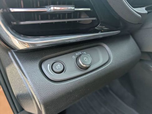 Used 2024 Buick Envista Sport Touring w/ Convenience I Package image 17