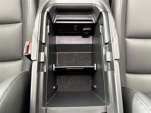 Certified 2023 MAZDA CX-30 AWD 2.5 S w/ Select Package image 35