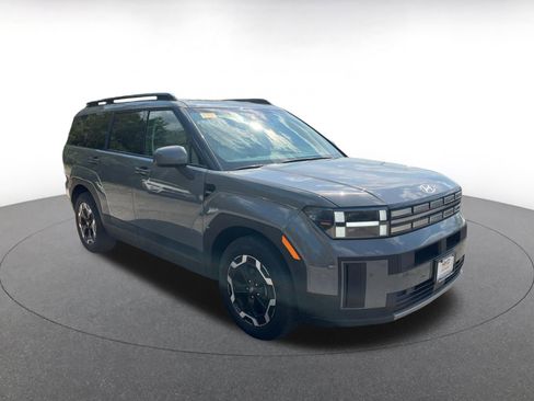 Used 2025 Hyundai Santa Fe SEL image 1