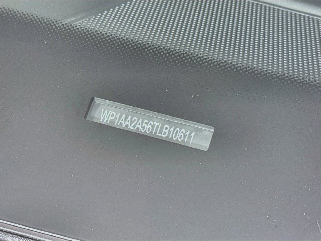 Certified 2026 Porsche Macan AWD/4WD image 27
