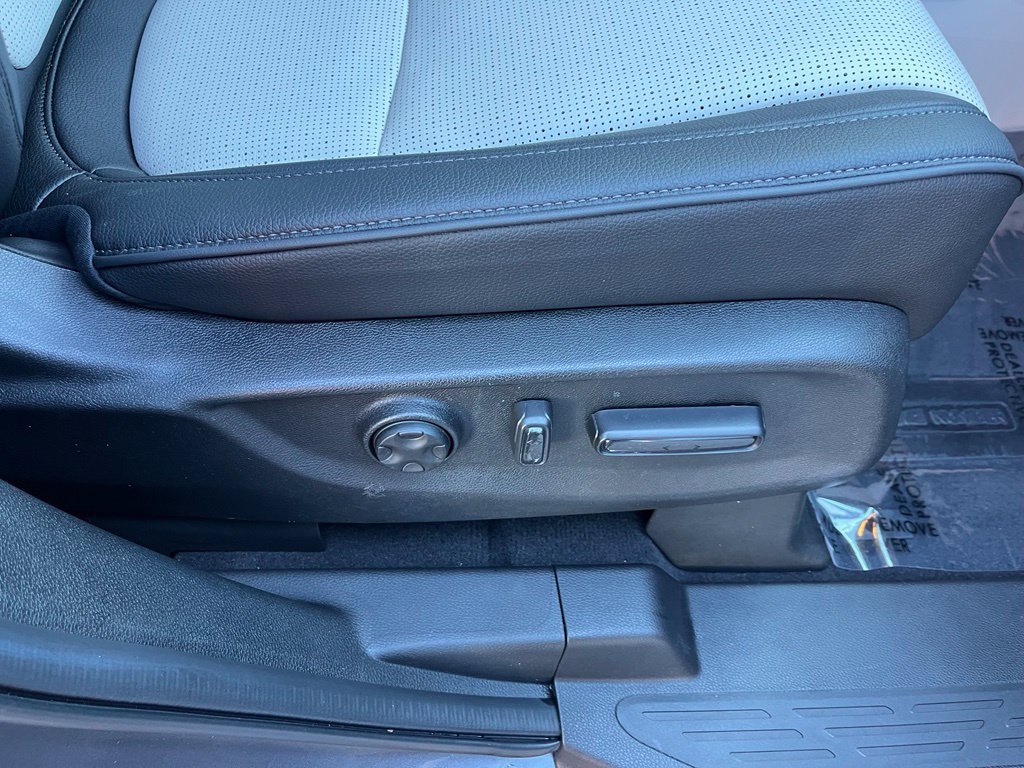 Used 2026 Honda Odyssey Elite image 21