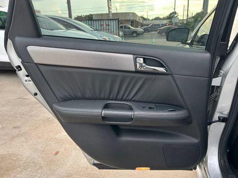 Used 2007 INFINITI M45 Sport w/ Technology Pkg RWD image 19