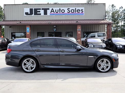 Used 2013 BMW 550i xDrive Sedan AWD/4WD image 8
