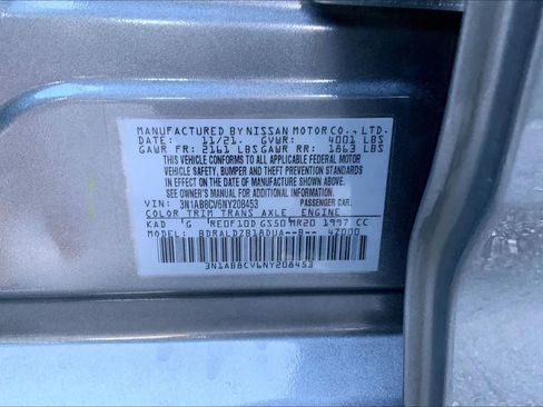 Used 2022 Nissan Sentra SV w/ All-Weather Package FWD image 30
