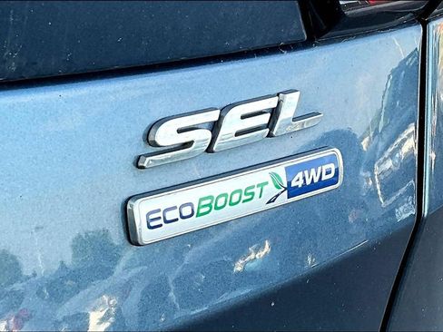 Used 2018 Ford Escape SEL w/ Ford Safe & Smart Package AWD/4WD image 20