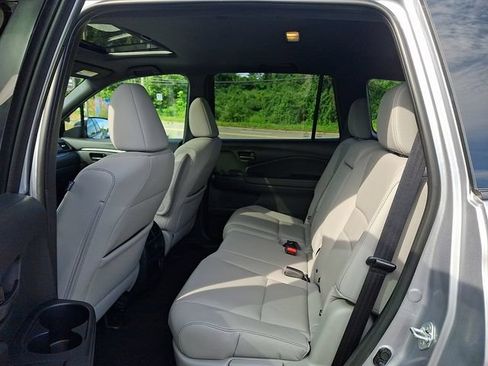 Used 2023 Honda Passport EX-L image 12