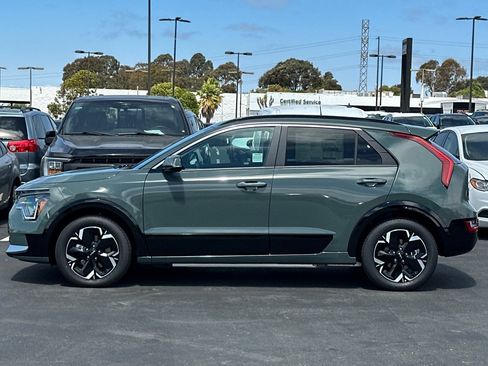 New 2026 Kia Niro Wave FWD image 7