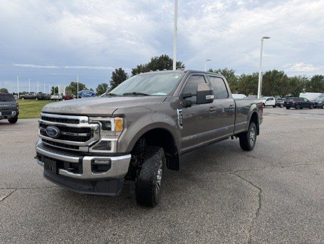 Used 2022 Ford F350 Lariat w/ Lariat Ultimate Package AWD/4WD image 3