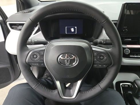 New 2026 Toyota Corolla SE image 28