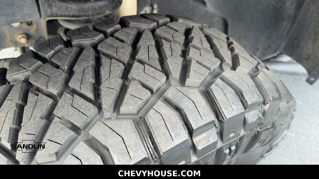 Used 2016 Jeep Wrangler Unlimited Sahara AWD/4WD image 27