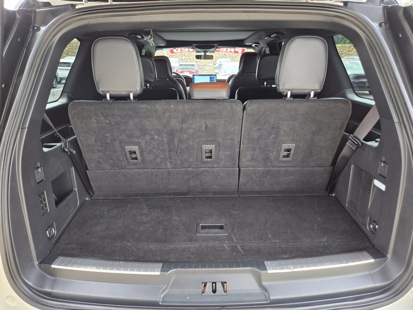 Used 2023 Lincoln Navigator Reserve AWD/4WD image 20