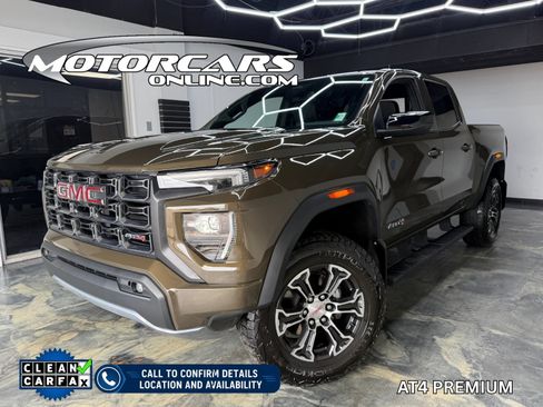 Used 2024 GMC Canyon AT4 w/ AT4 Premium Package AWD/4WD image 1