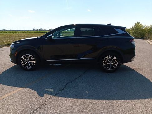 Used 2023 Kia Sportage EX FWD image 7