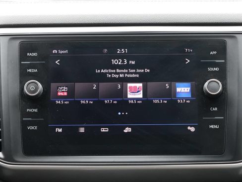 Used 2020 Volkswagen Atlas Cross Sport SE w/ Towing Package AWD/4WD image 20