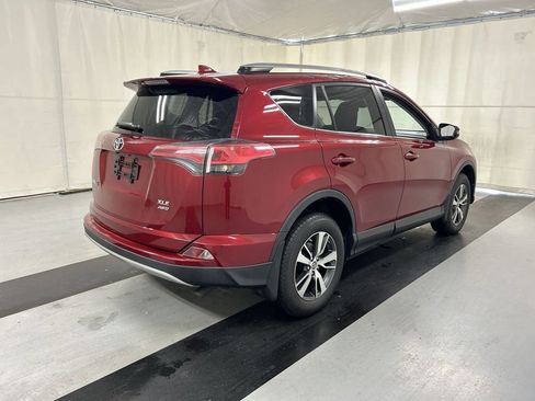 Used 2018 Toyota RAV4 XLE w/ Plus Extra Value Package image 2