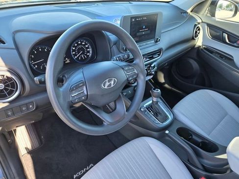 Used 2022 Hyundai Kona SEL FWD image 12