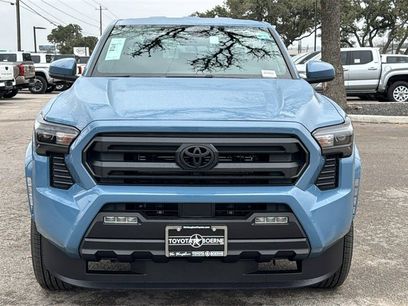 New 2026 Toyota Tacoma SR5