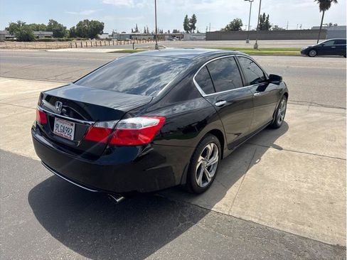 Used 2015 Honda Accord EX image 5