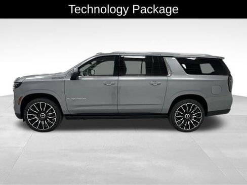 New 2026 Chevrolet Suburban High Country AWD/4WD image 5