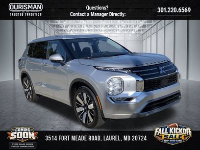 Used 2025 Mitsubishi Outlander SE
