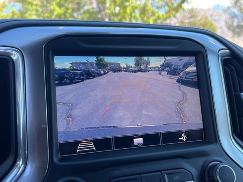Used 2020 Chevrolet Silverado 1500 LTZ w/ LTZ Premium Package AWD/4WD image 36