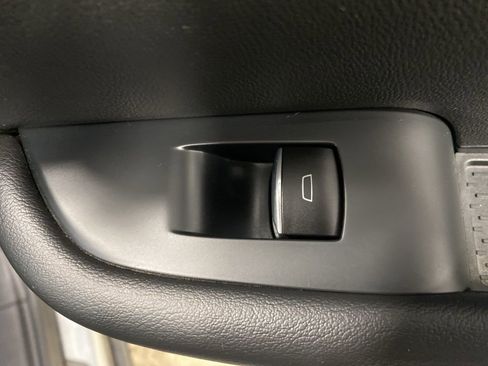 Used 2025 Buick Enclave Sport Touring AWD/4WD image 20